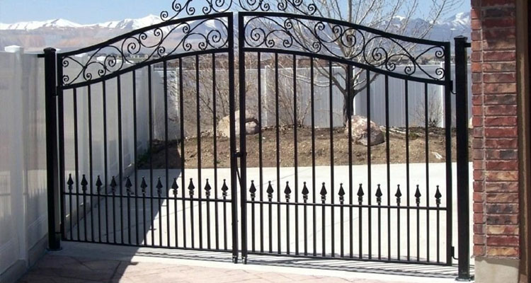 Electric Driveway Gate Installation in Vernon